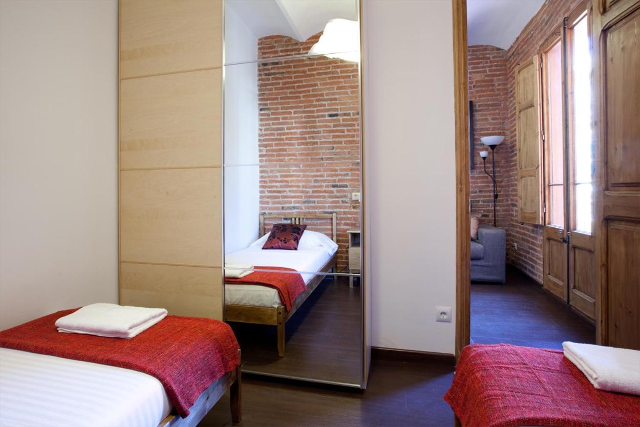 2-Bedroom Apartment For Families Βαρκελώνη Εξωτερικό φωτογραφία